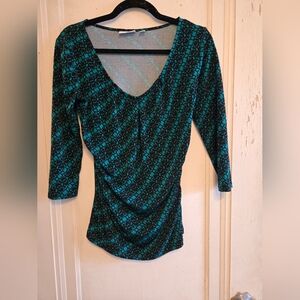 new york and company size small women's blouse, black and teal with 3/4 sleeves
